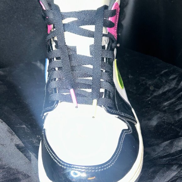 Nike Air Jordan 1 Mid SE GS “Cyber Active Fuchsia” – Mens Size 10 - Picture 4 of 7